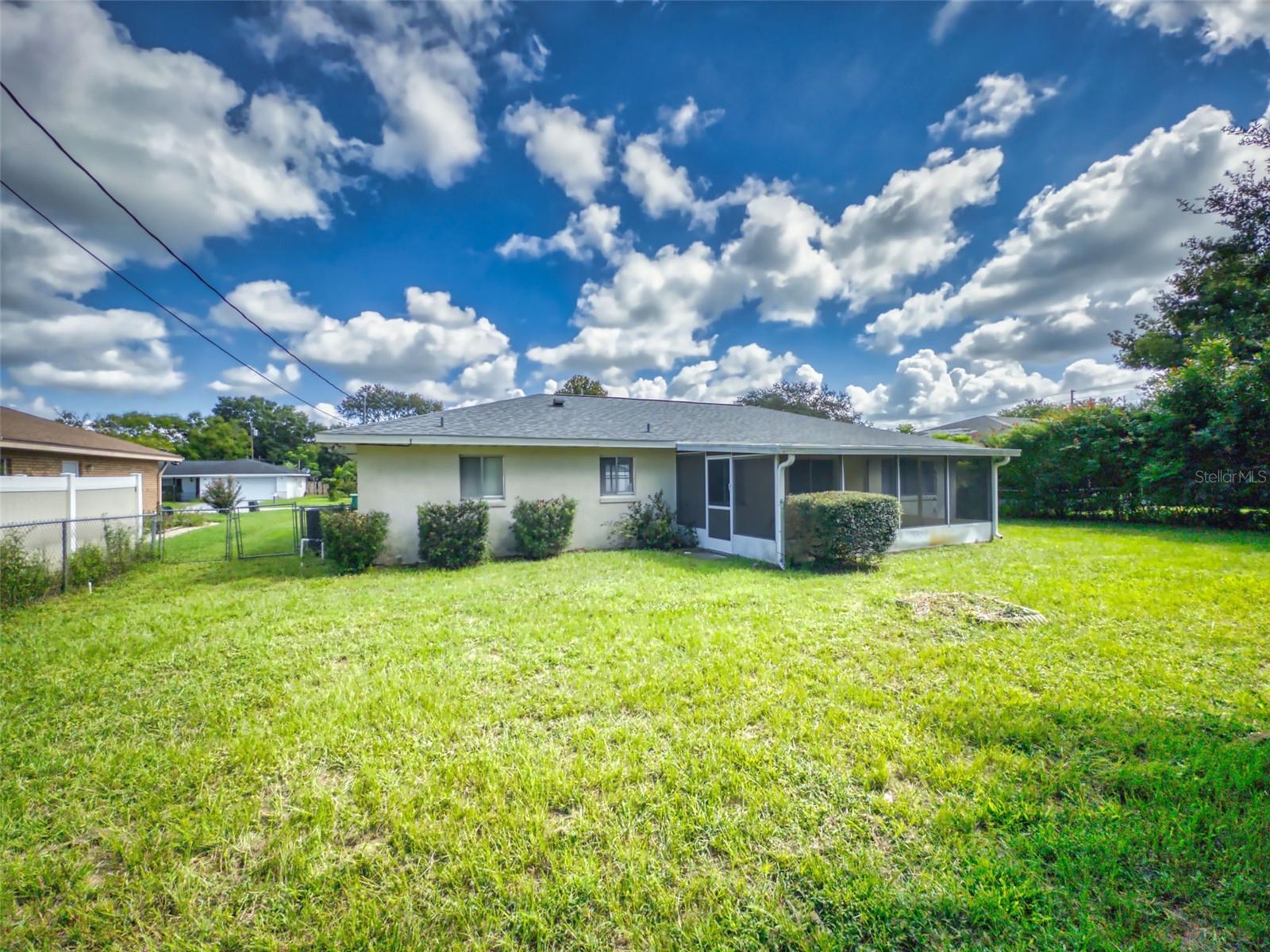 DELTONA LAKES UNIT 07 - Residential