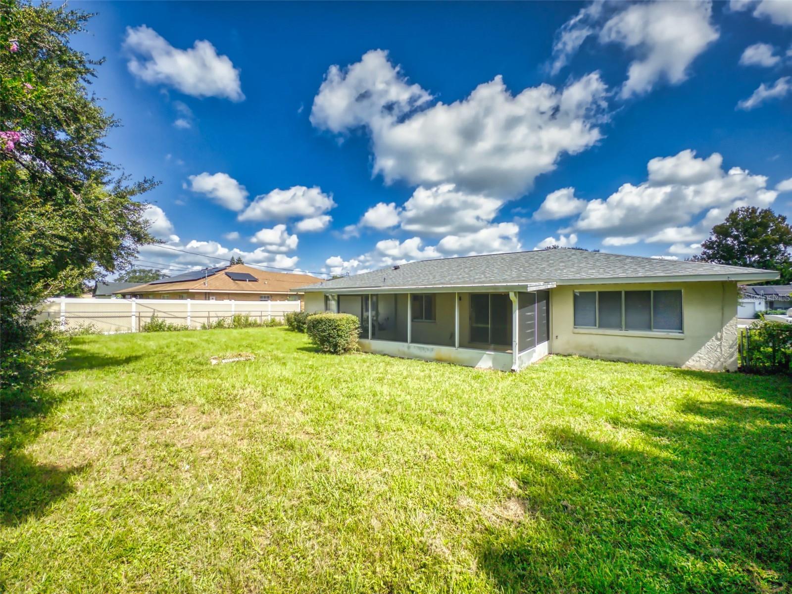 DELTONA LAKES UNIT 07 - Residential