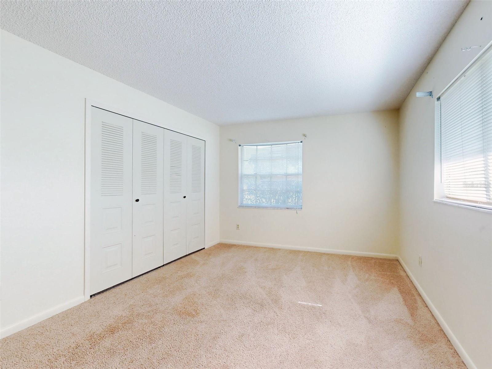 DELTONA LAKES UNIT 07 - Residential