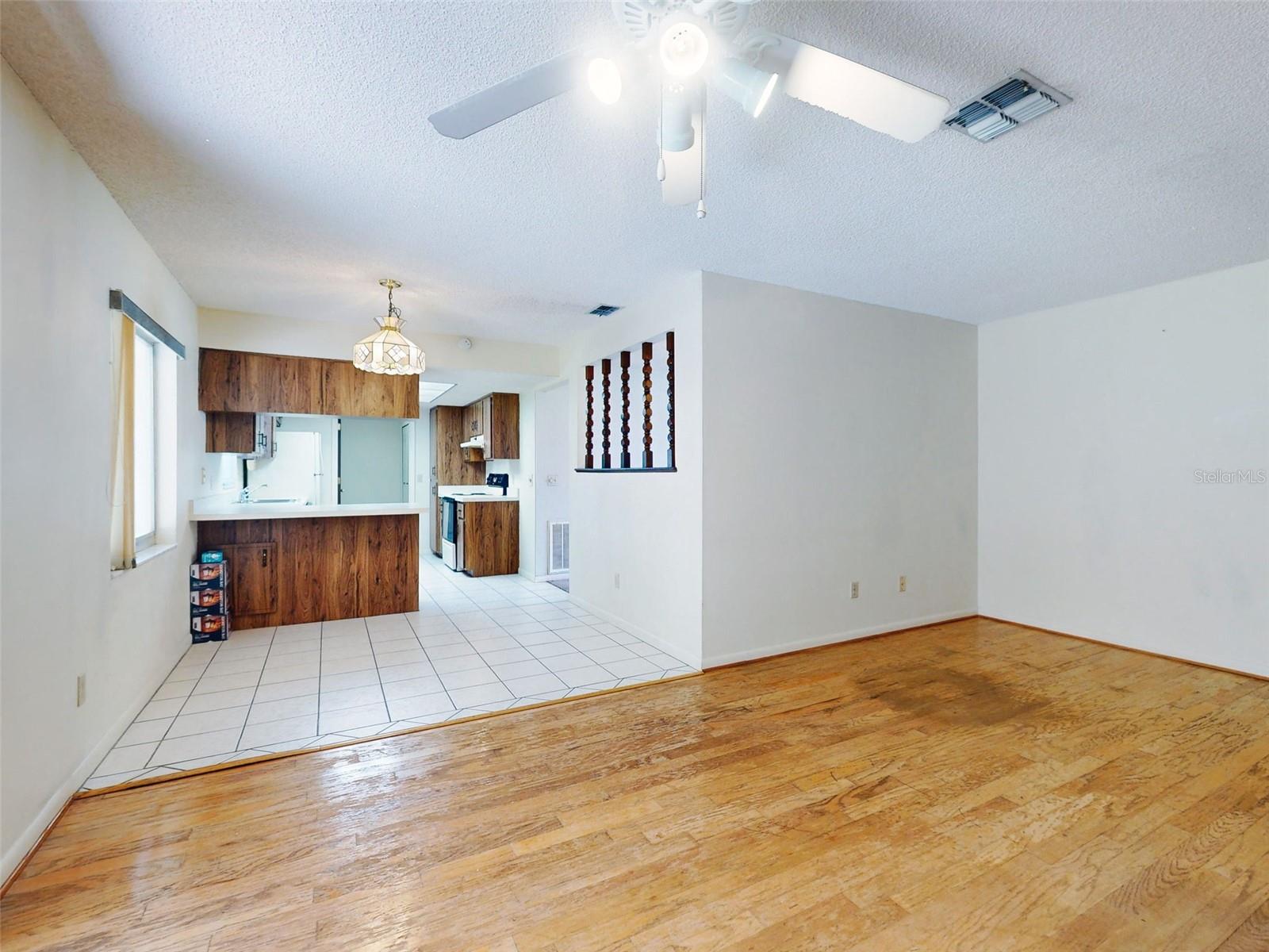 DELTONA LAKES UNIT 07 - Residential