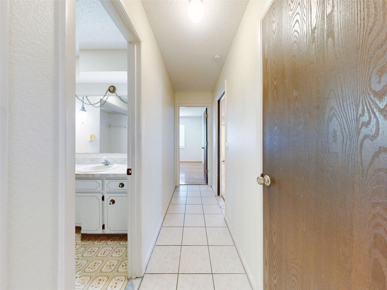 DELTONA LAKES UNIT 07 - Residential