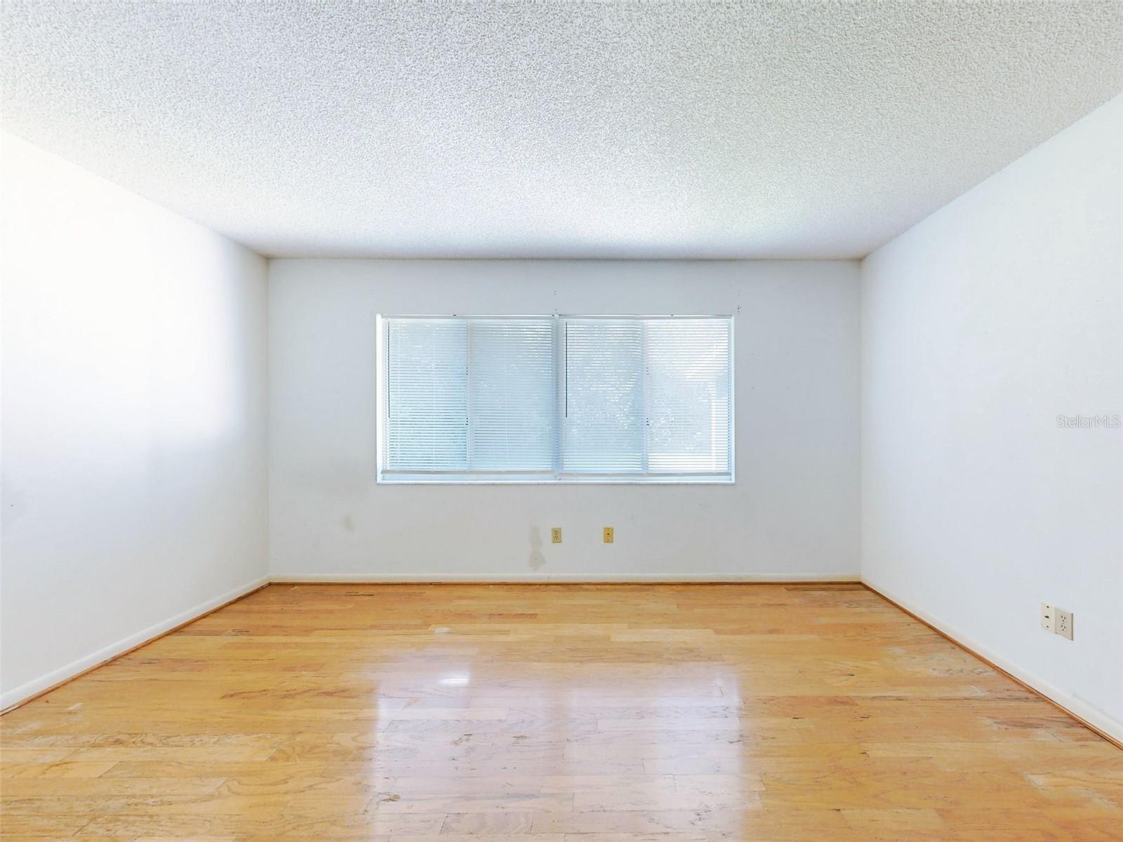DELTONA LAKES UNIT 07 - Residential