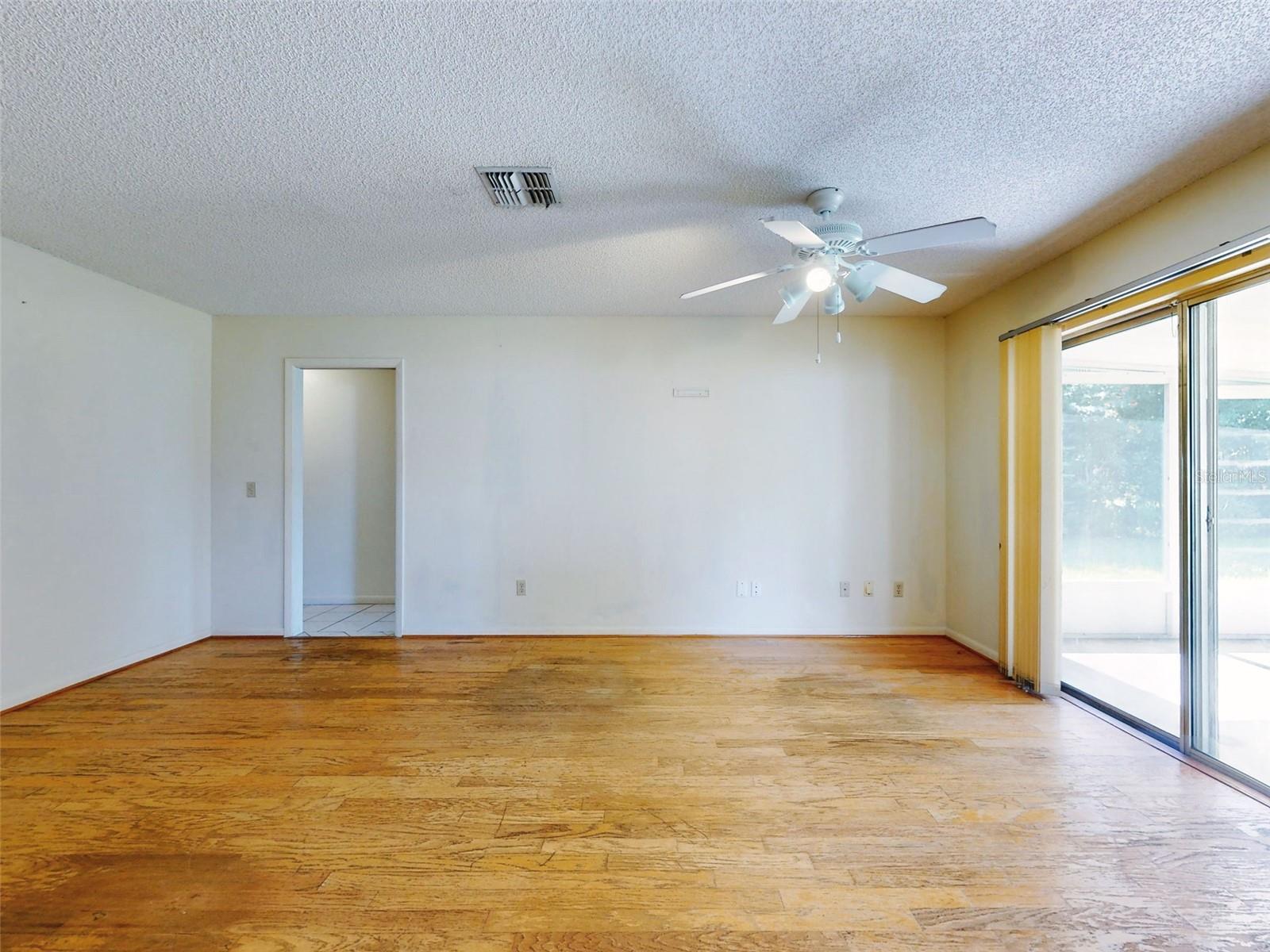DELTONA LAKES UNIT 07 - Residential