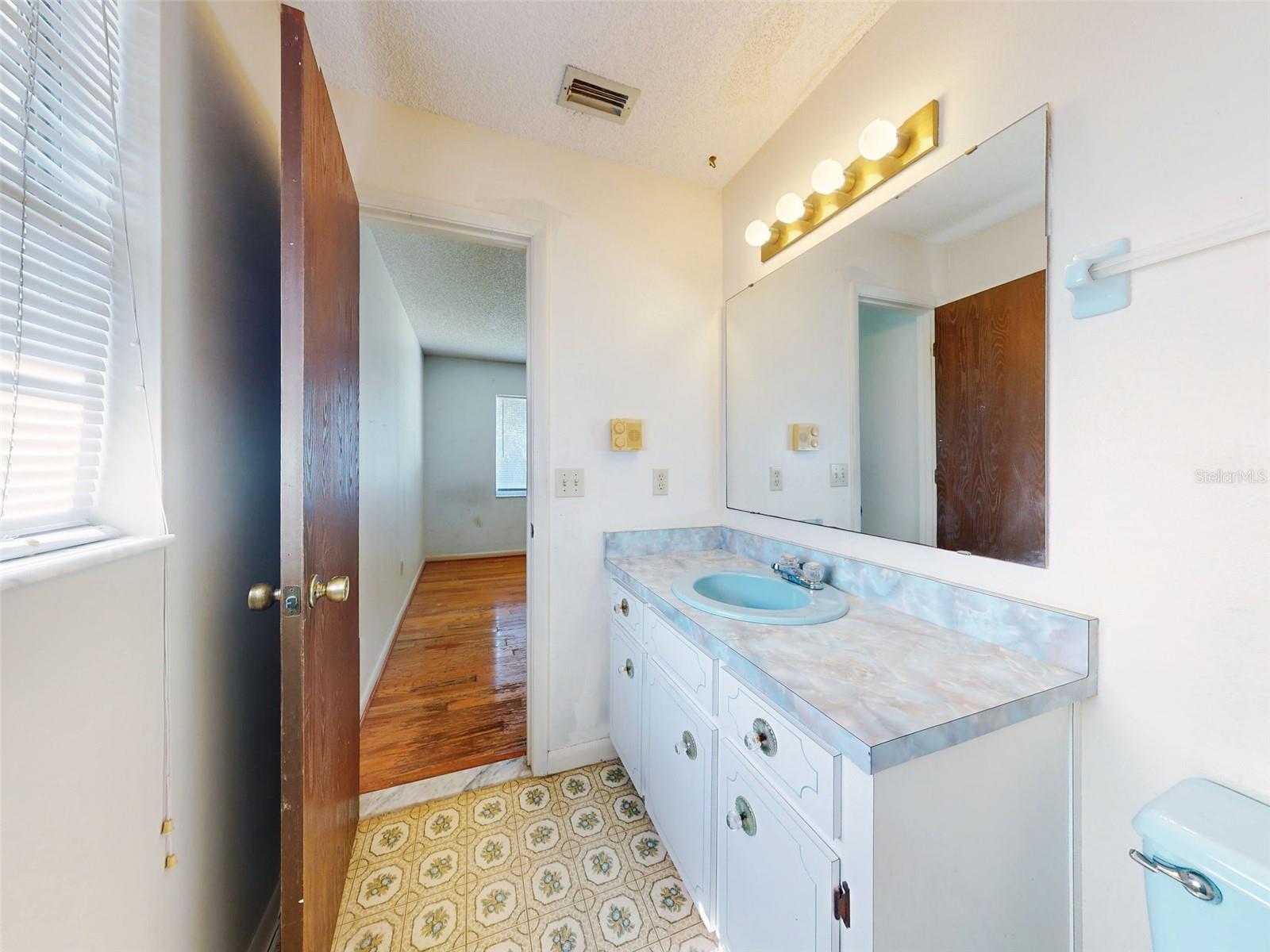 DELTONA LAKES UNIT 07 - Residential