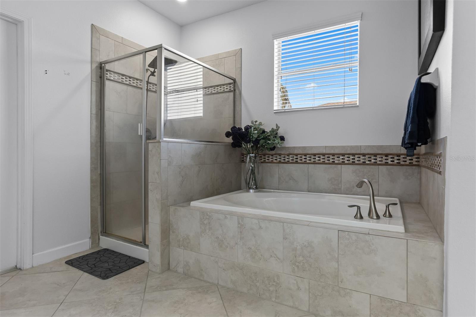 SPYGLASS AT RIVER BEND - Residential