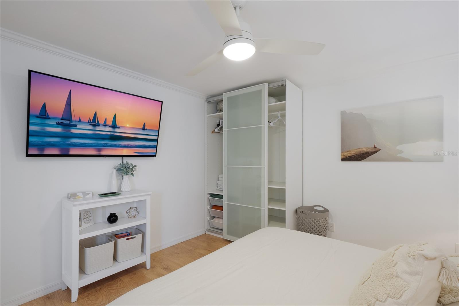 SOUTH VENICE - Residential