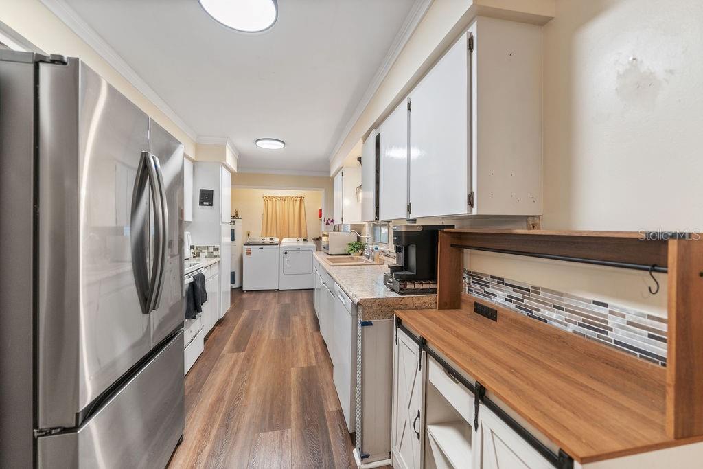 ZEPHYRHILLS COLONY CO - Residential