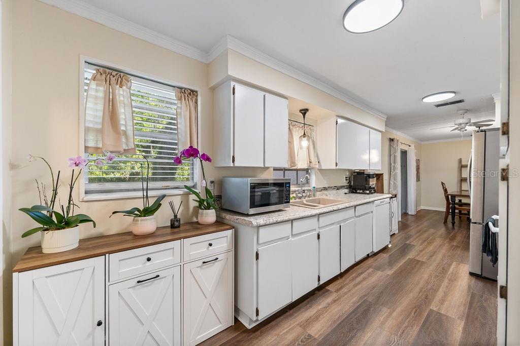 ZEPHYRHILLS COLONY CO - Residential