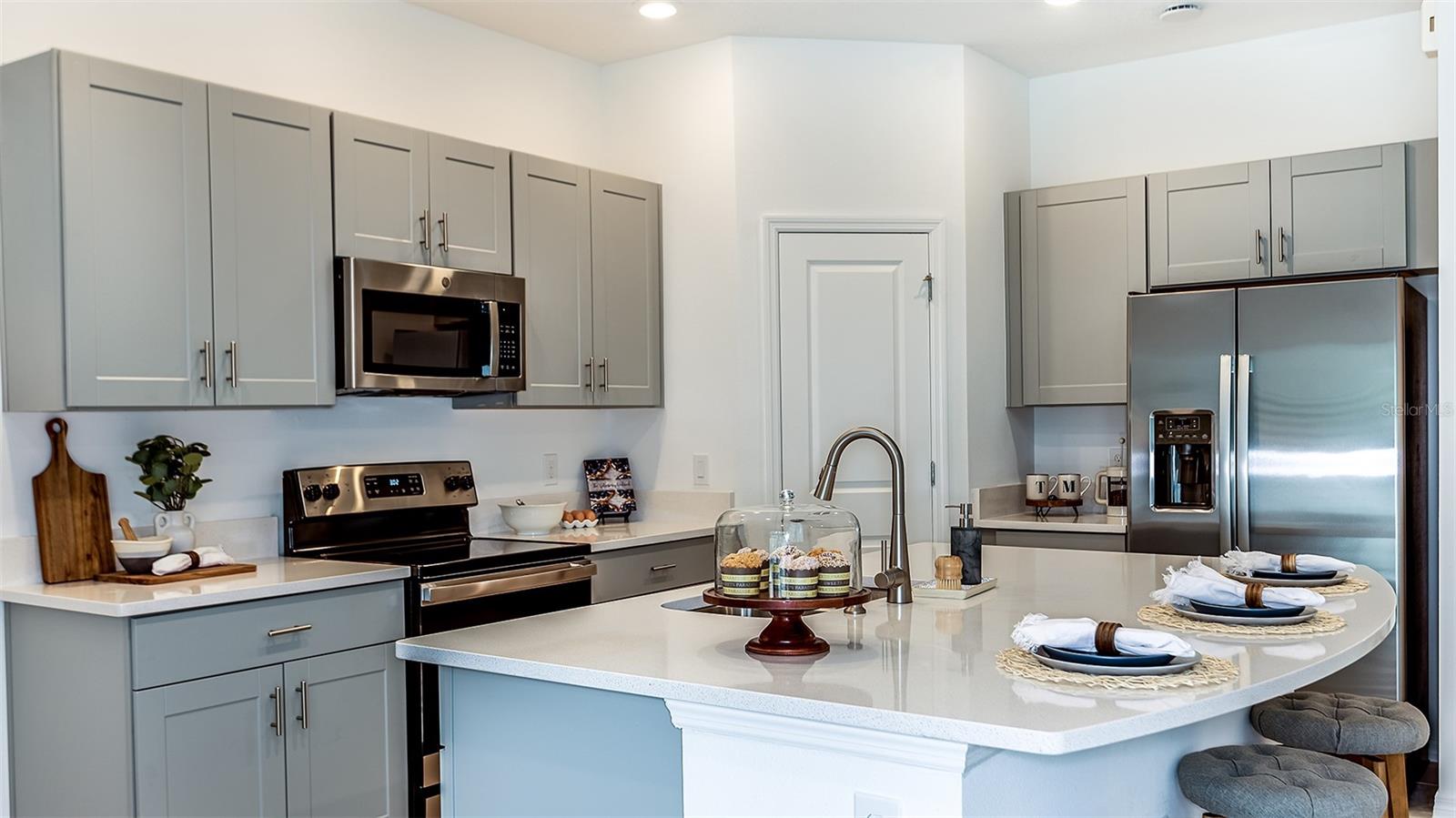 THE TOWNHOMES AT BELLALAGO - Residential