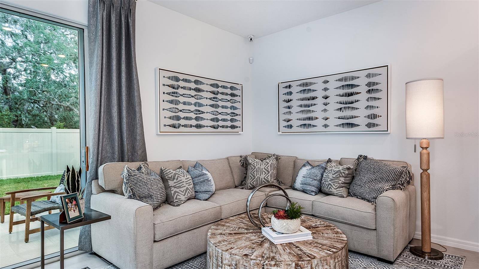 THE TOWNHOMES AT BELLALAGO - Residential