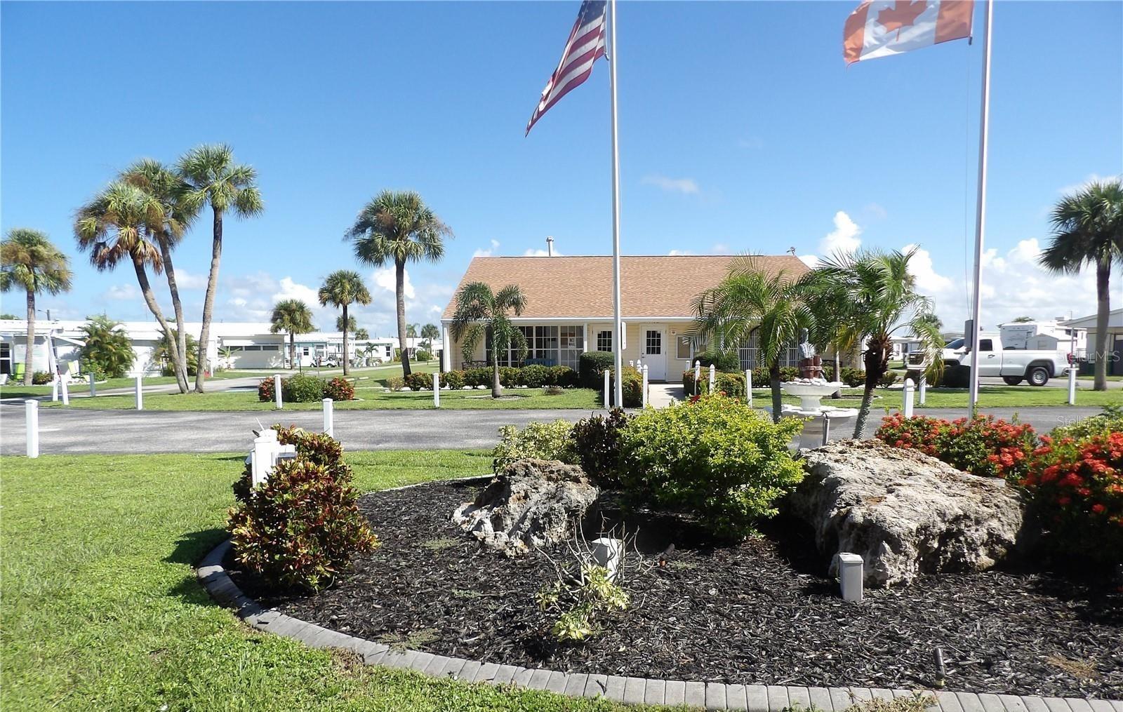 HOLIDAY TRAVEL PARK ENGLEWOOD - Residential