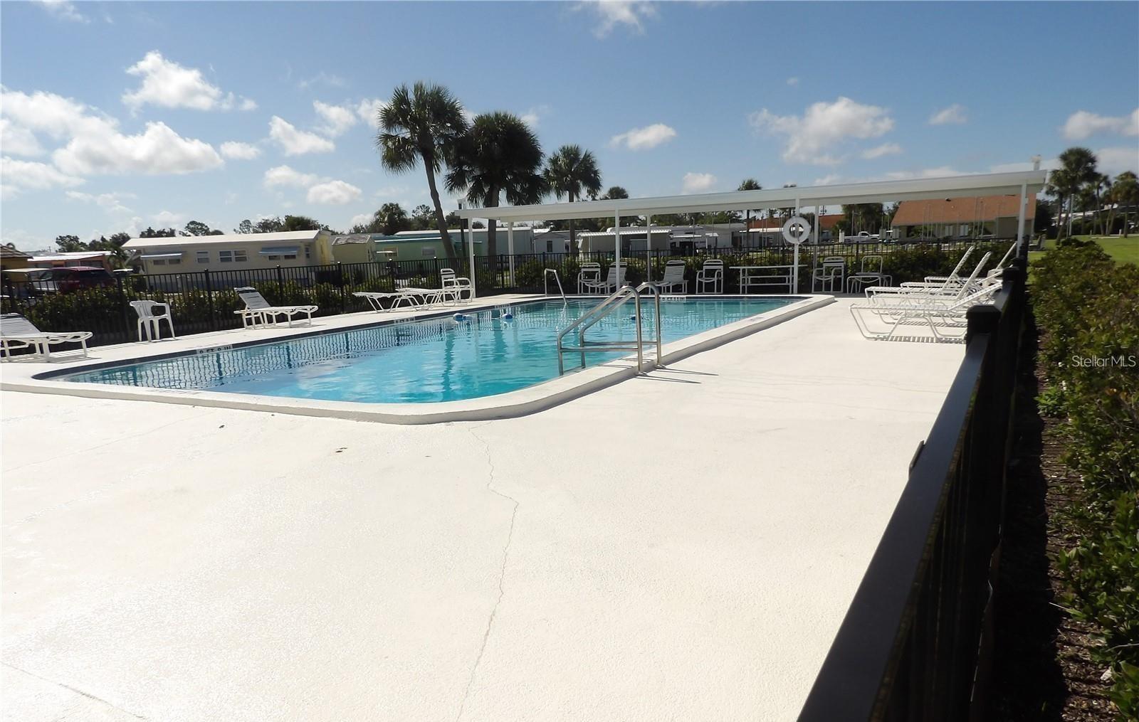 HOLIDAY TRAVEL PARK ENGLEWOOD - Residential