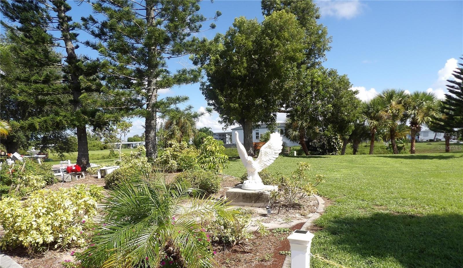 HOLIDAY TRAVEL PARK ENGLEWOOD - Residential