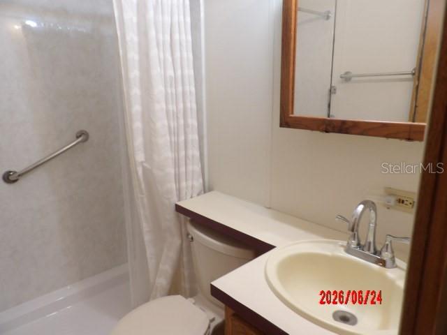 HOLIDAY TRAVEL PARK ENGLEWOOD - Residential
