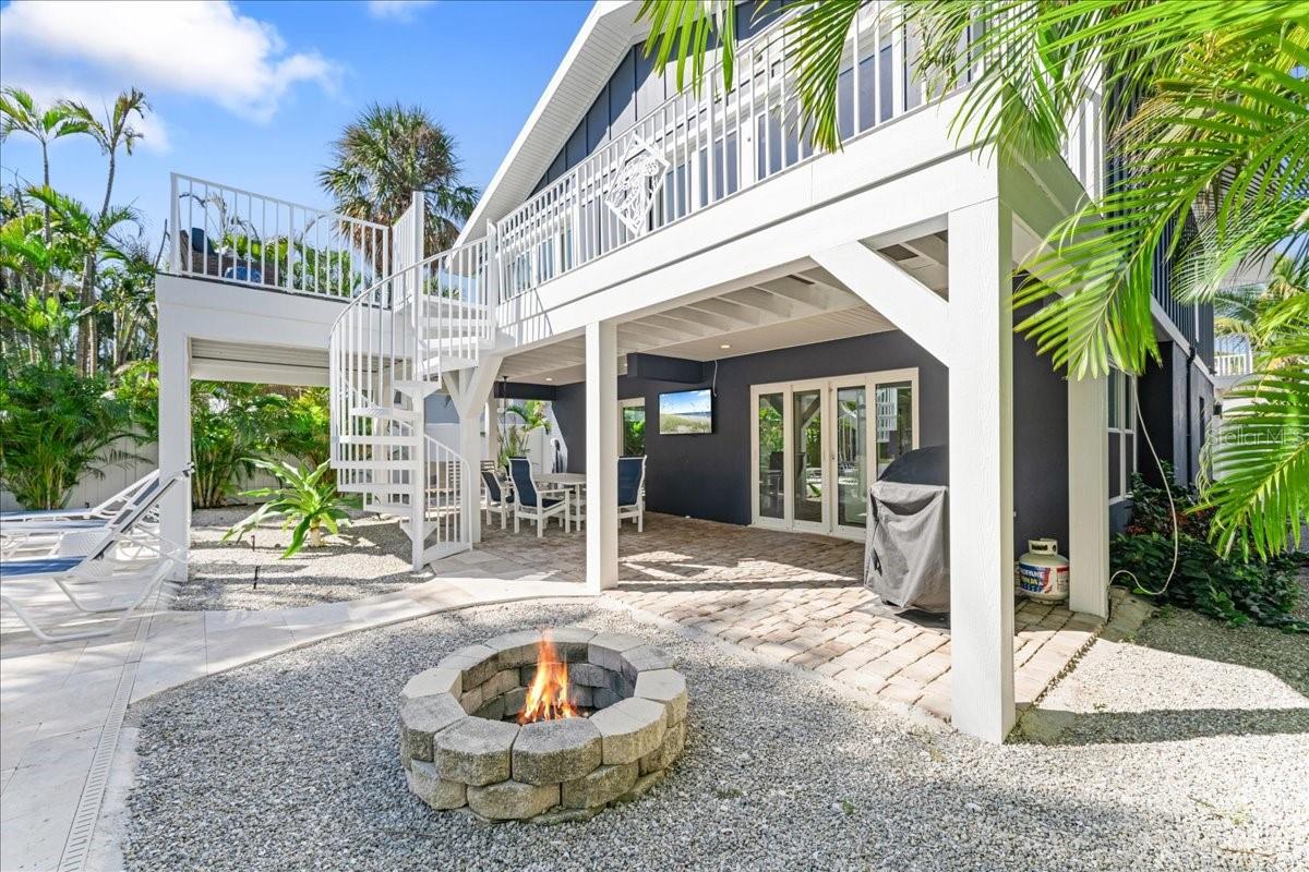 ANNA MARIA BEACH - Residential