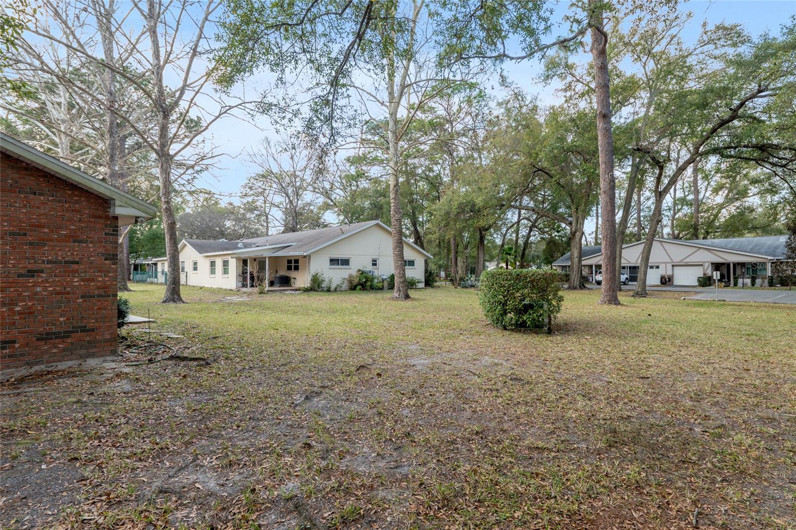 CIRCLE SQUARE WOODS #9 - Residential