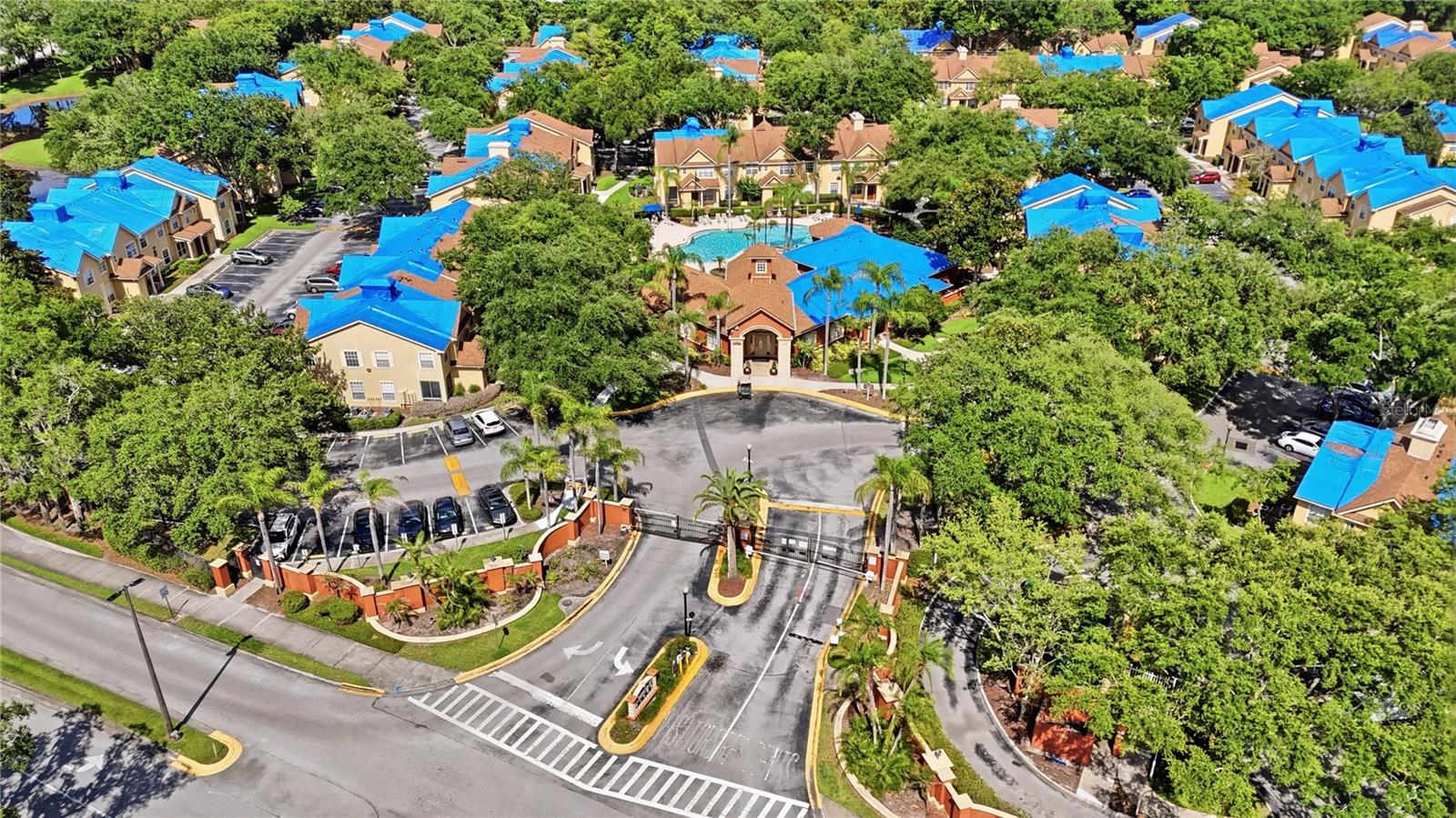 CRESCENT PLACE AT LAKE LOTUS CONDO - Residential Lease