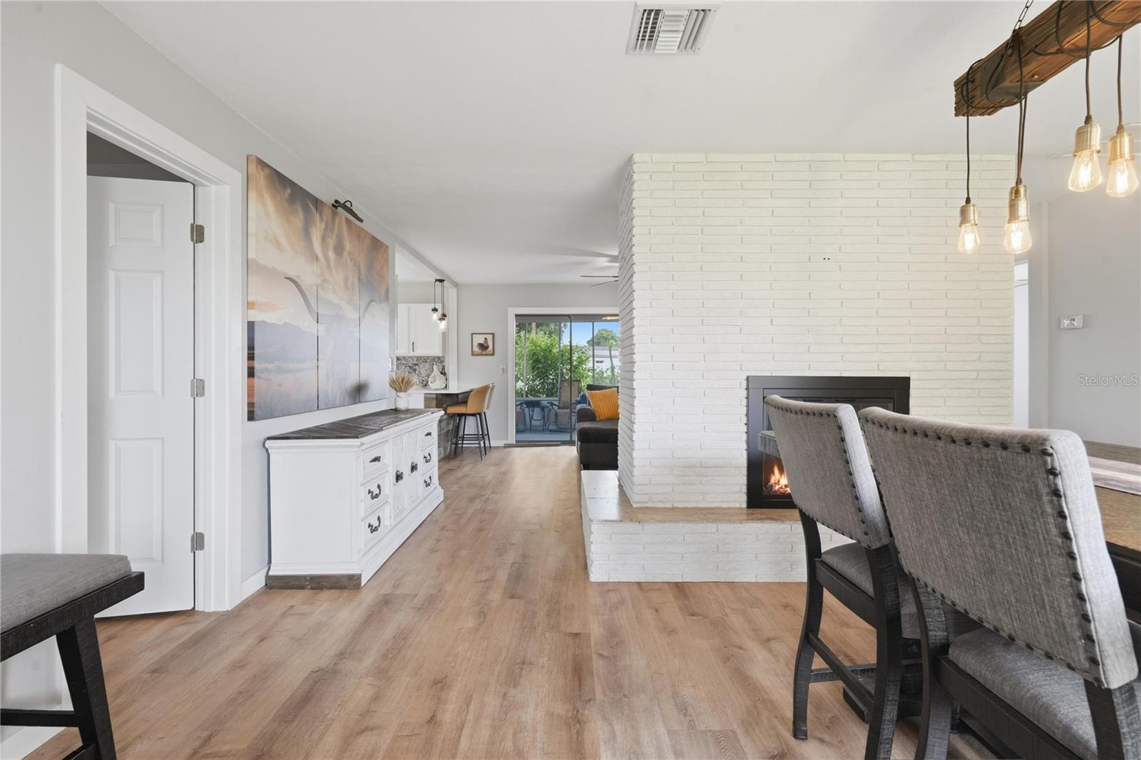 DAETWYLER SHORES REP 01 - Residential