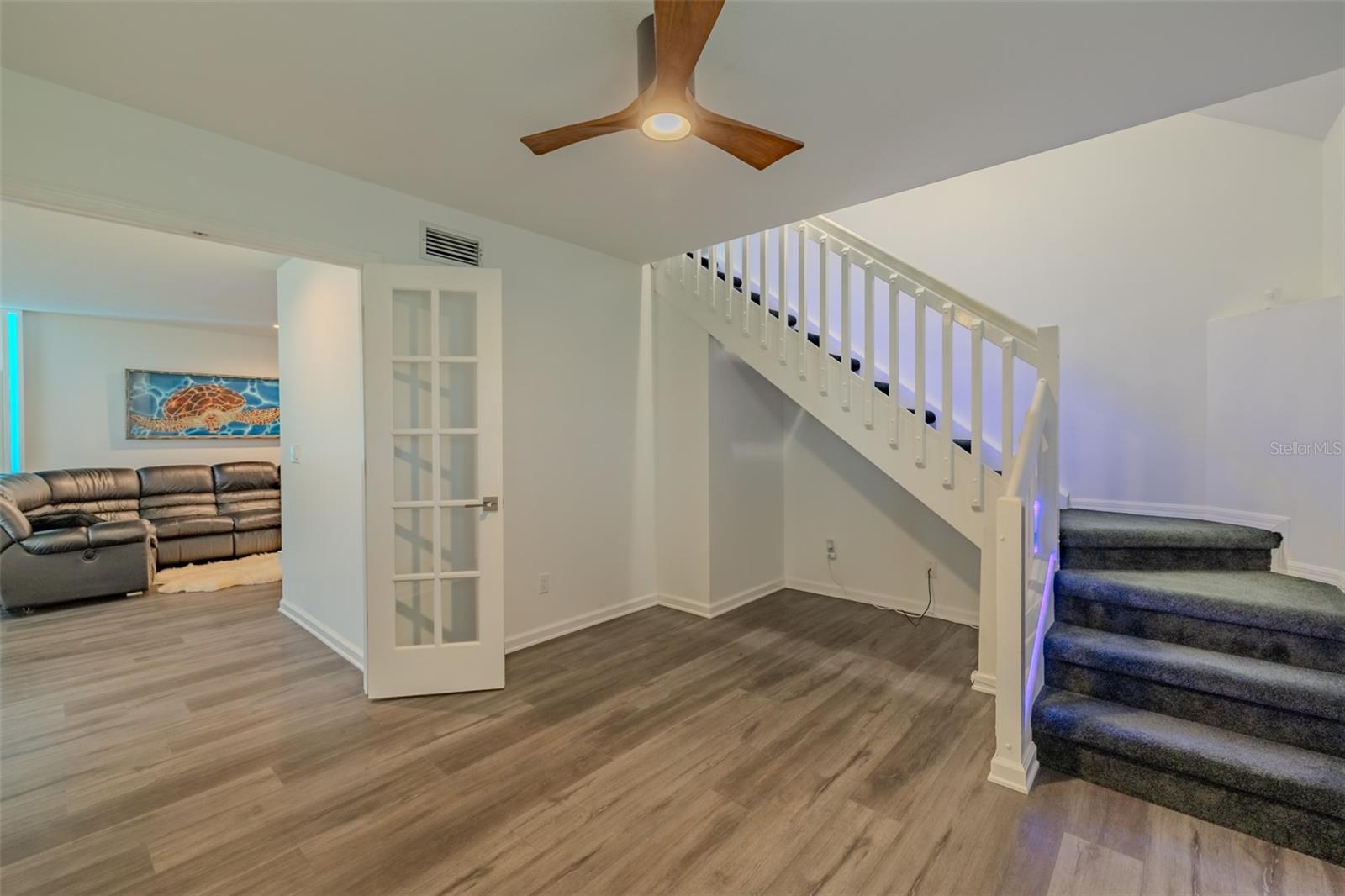 FAIRWAY PALMS A CONDO - Residential