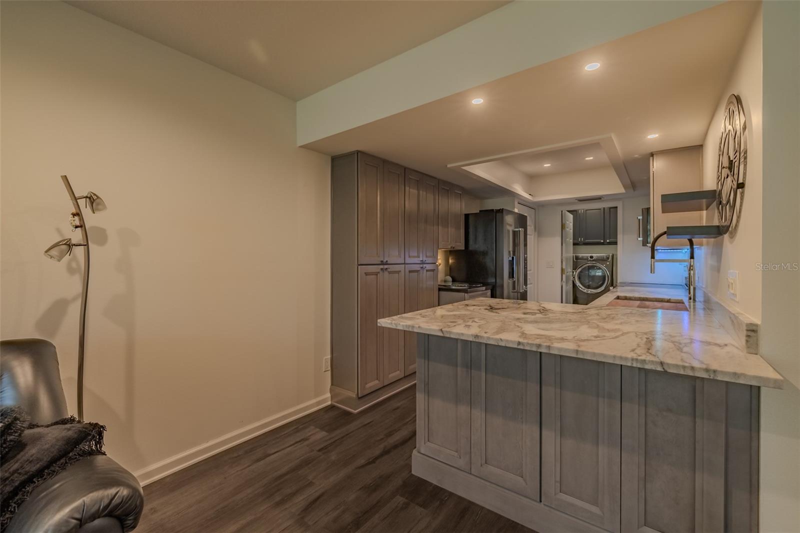 FAIRWAY PALMS A CONDO - Residential