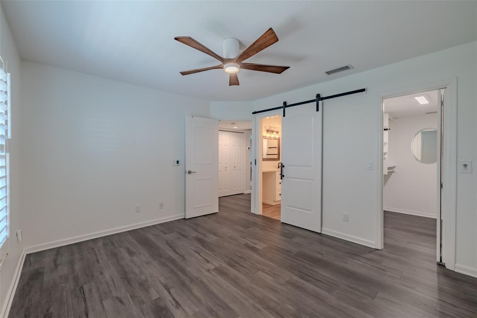 FAIRWAY PALMS A CONDO - Residential