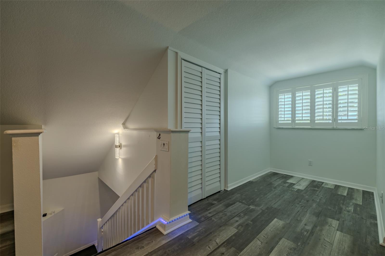 FAIRWAY PALMS A CONDO - Residential