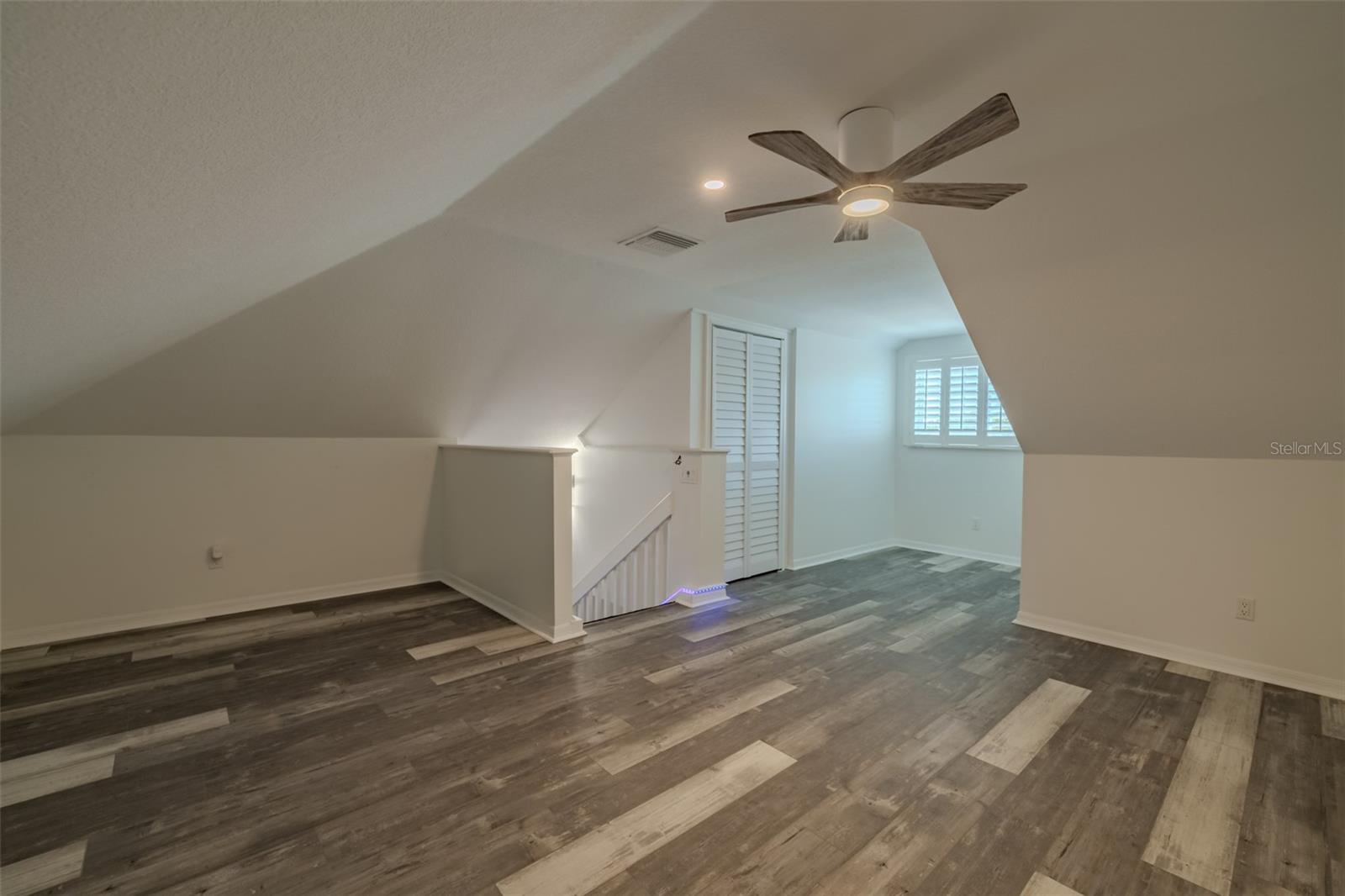 FAIRWAY PALMS A CONDO - Residential