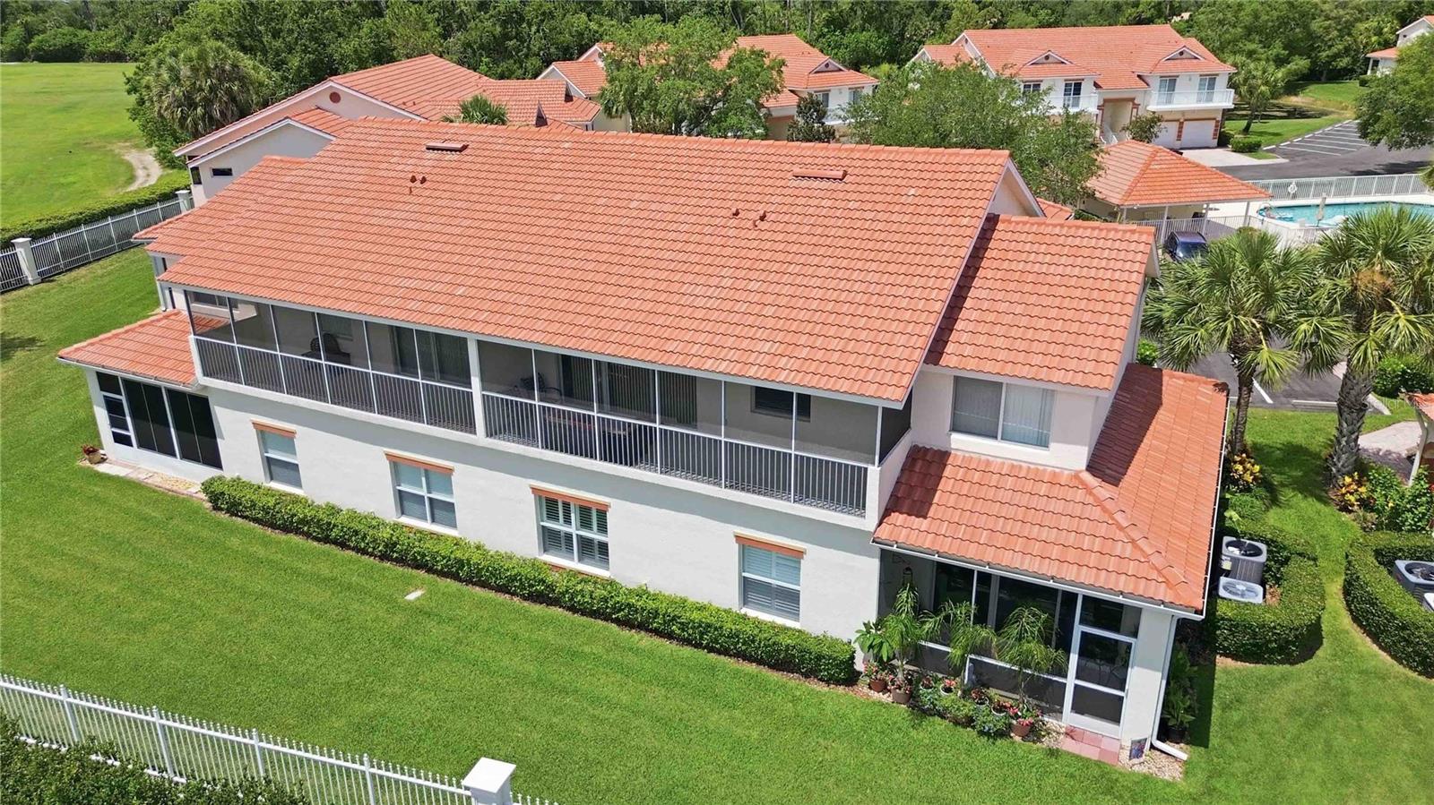 PALM GROVE - Residential