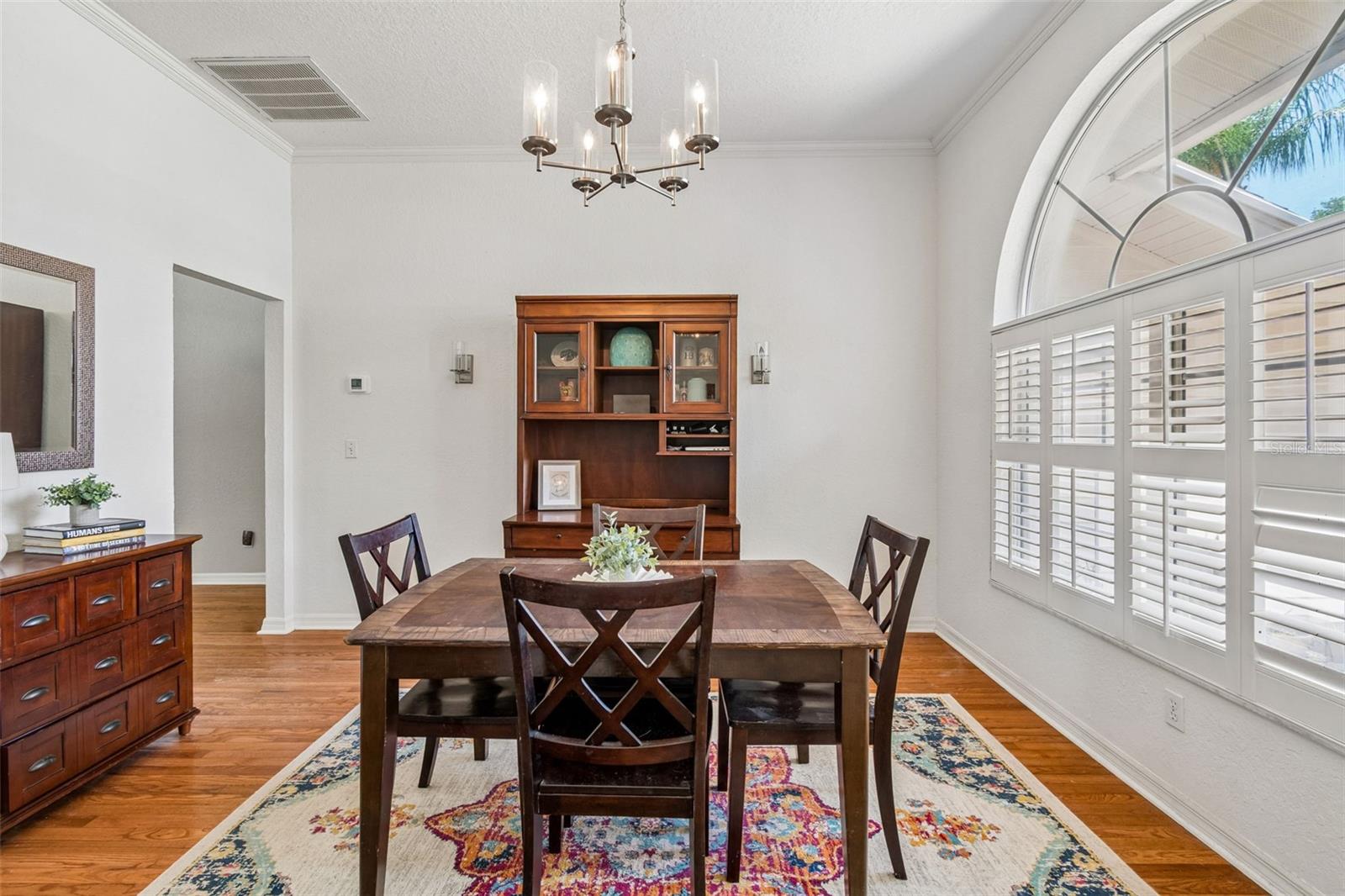 PIPERS MEADOW - Residential