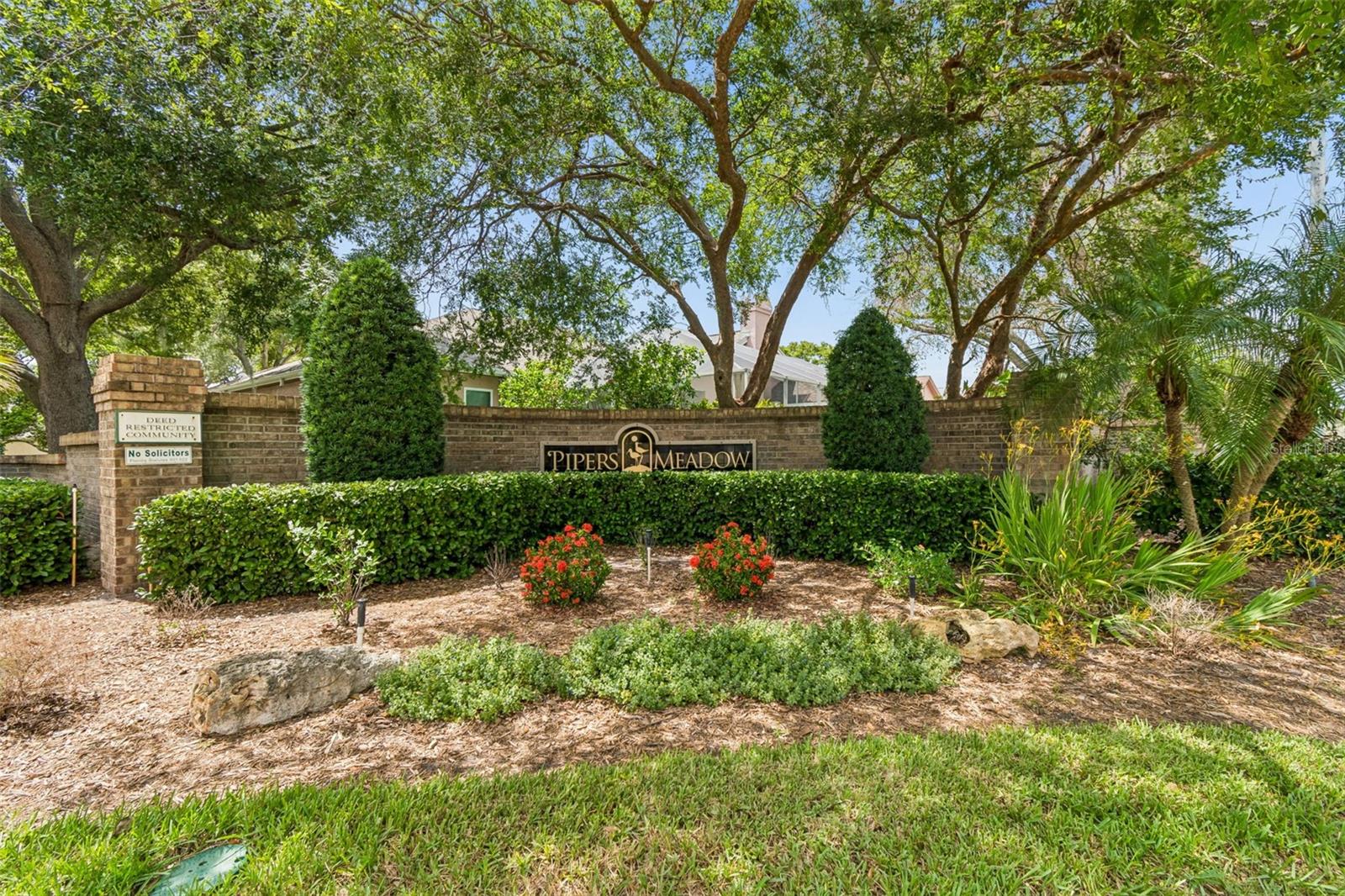 PIPERS MEADOW - Residential