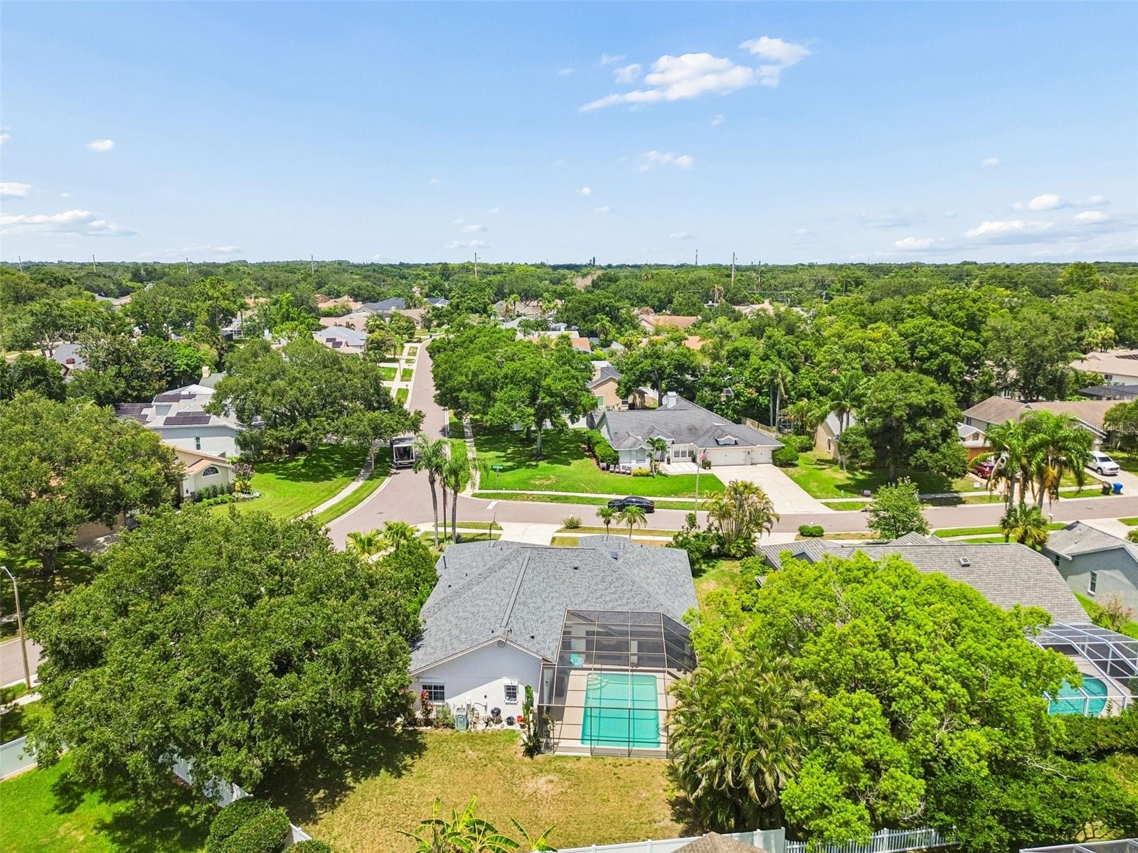 PIPERS MEADOW - Residential