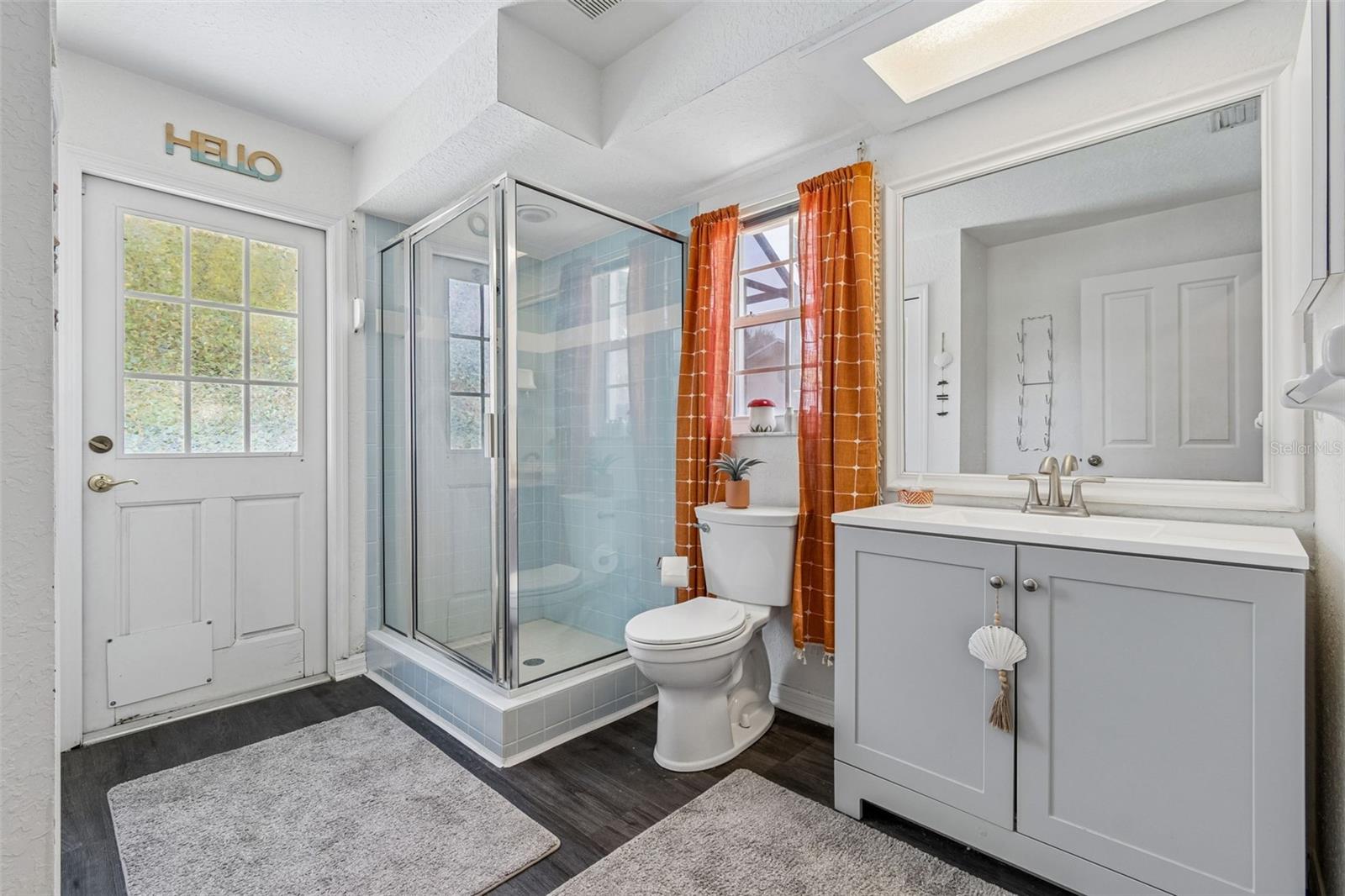 PIPERS MEADOW - Residential