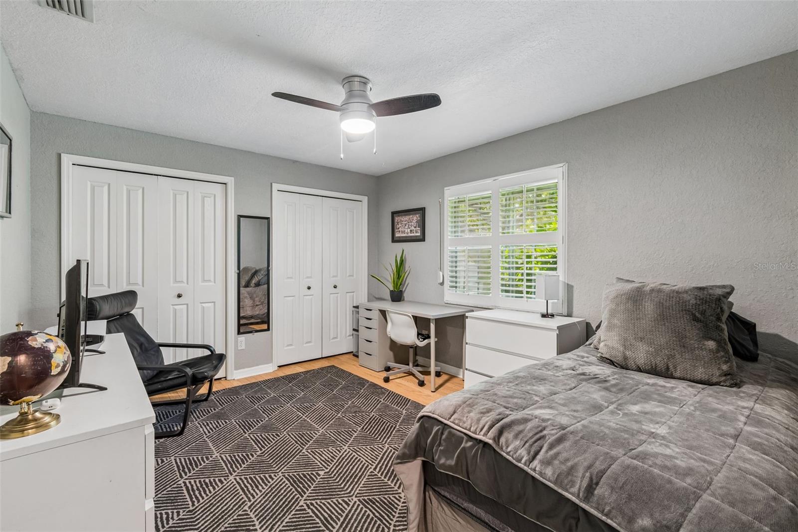 PIPERS MEADOW - Residential