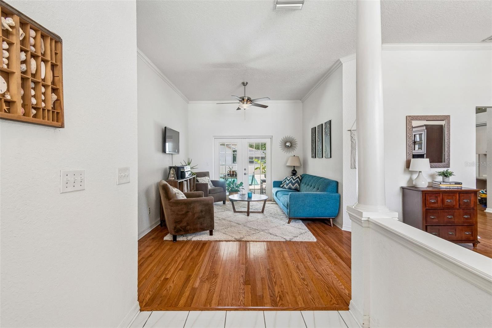 PIPERS MEADOW - Residential