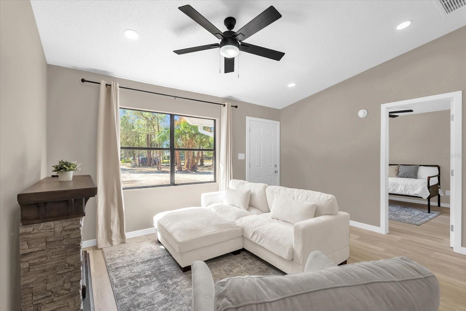 CANAVERAL GROVES - Residential