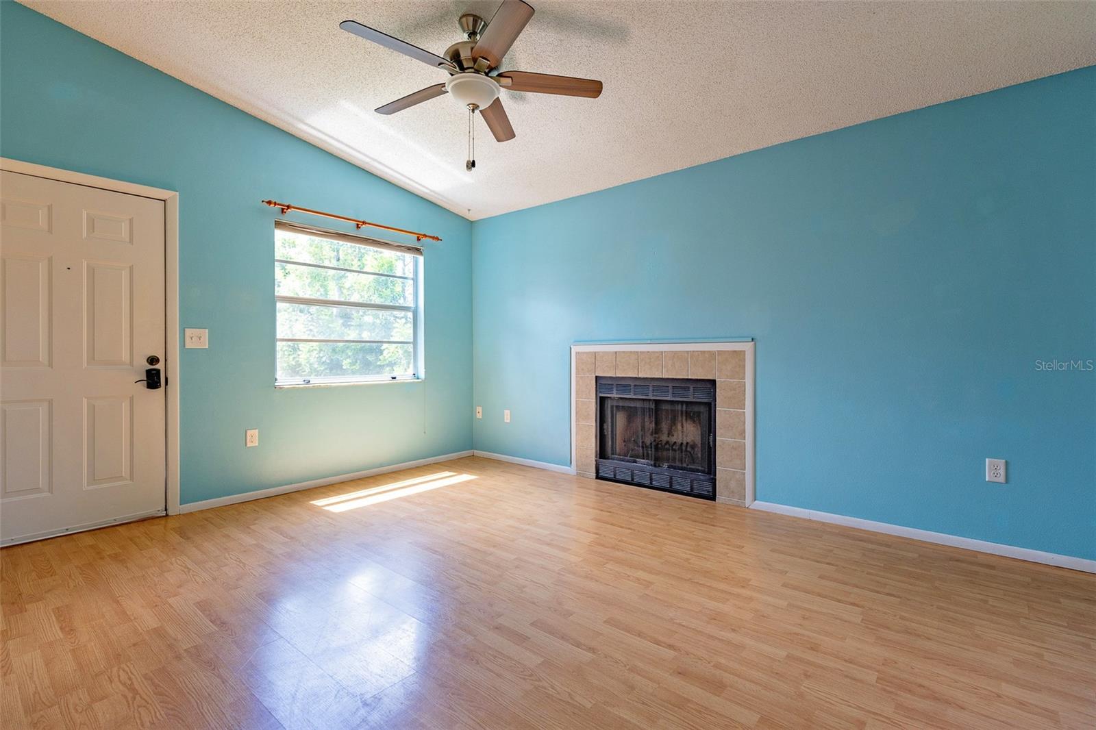 MIRROR LAKE SEC 3 - Residential