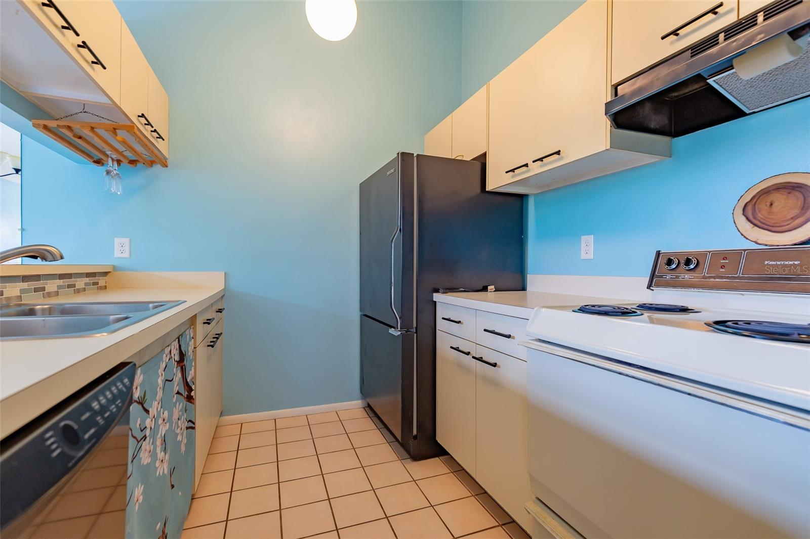 MIRROR LAKE SEC 3 - Residential