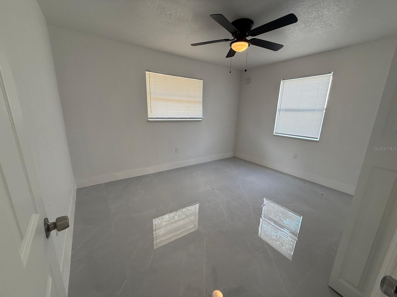 BAYOU VIEW - Residential Income