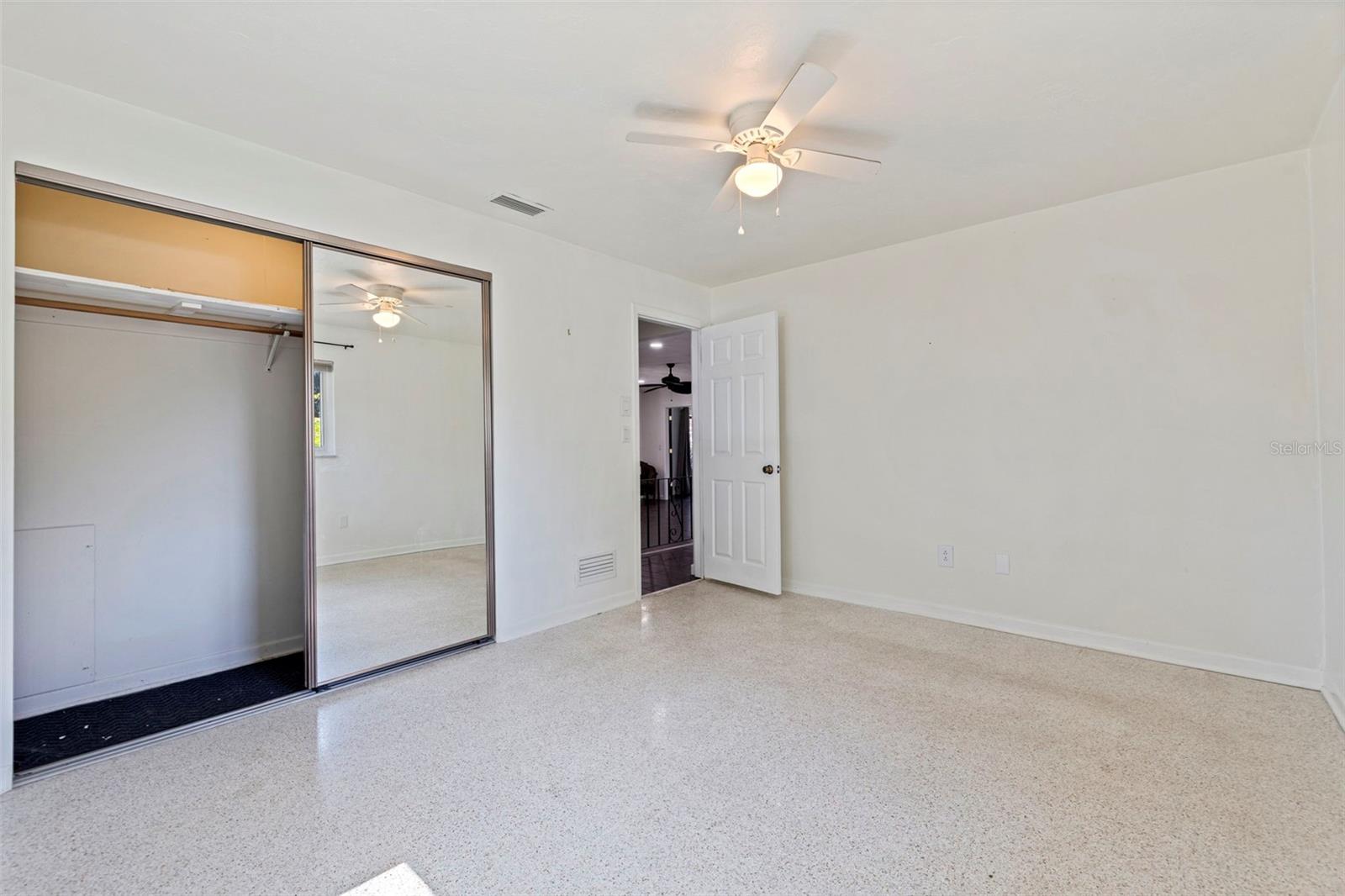 KNIGHTS ACRES - Residential