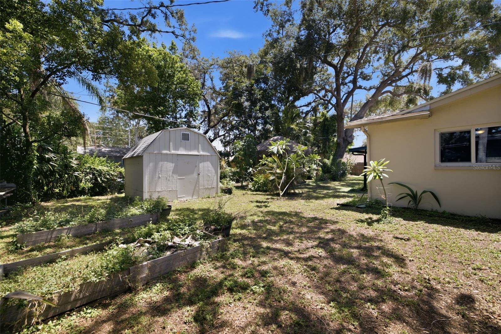 KNIGHTS ACRES - Residential