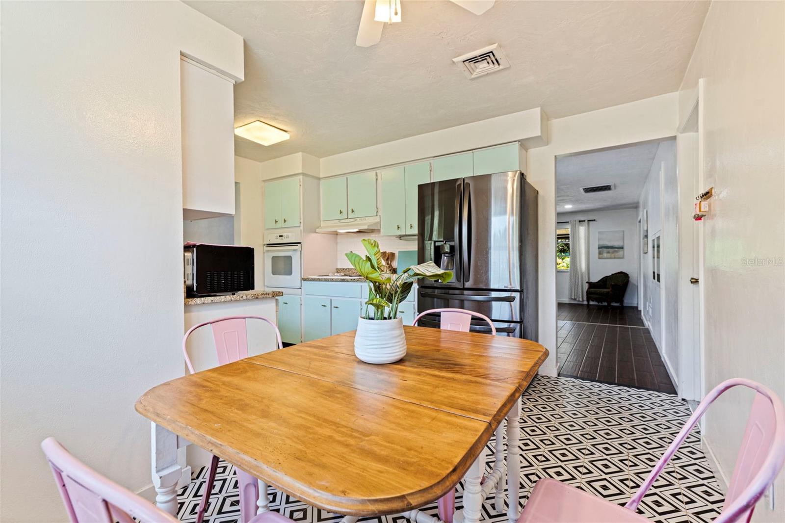 KNIGHTS ACRES - Residential