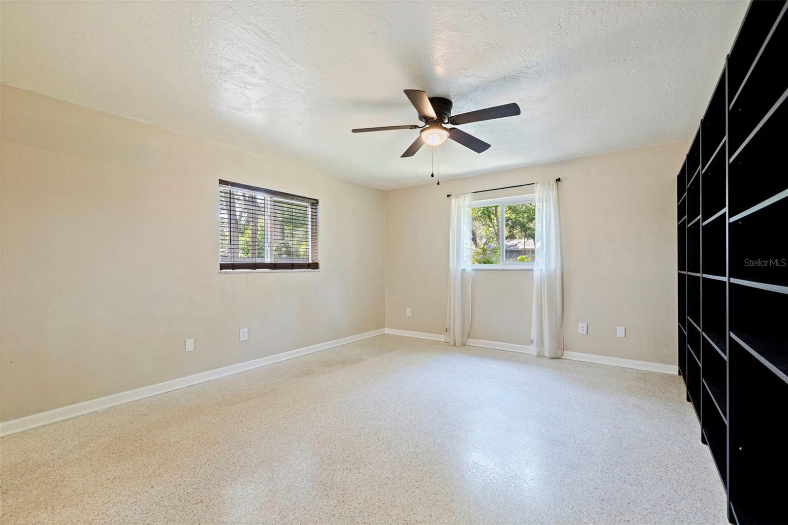 KNIGHTS ACRES - Residential