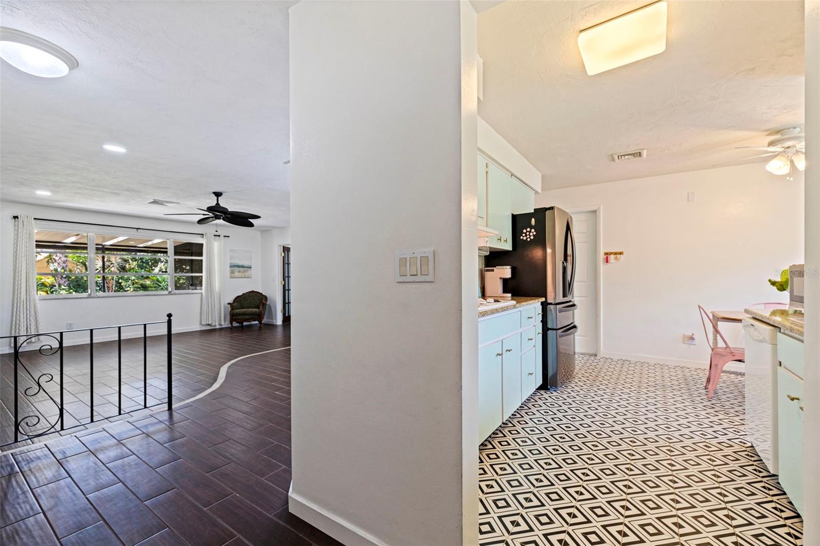 KNIGHTS ACRES - Residential