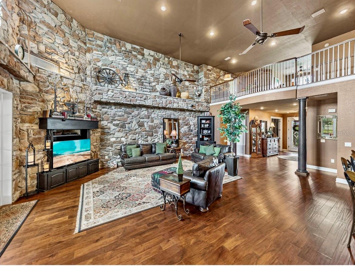 HOWEY W J LAND STARR LAKE - Residential