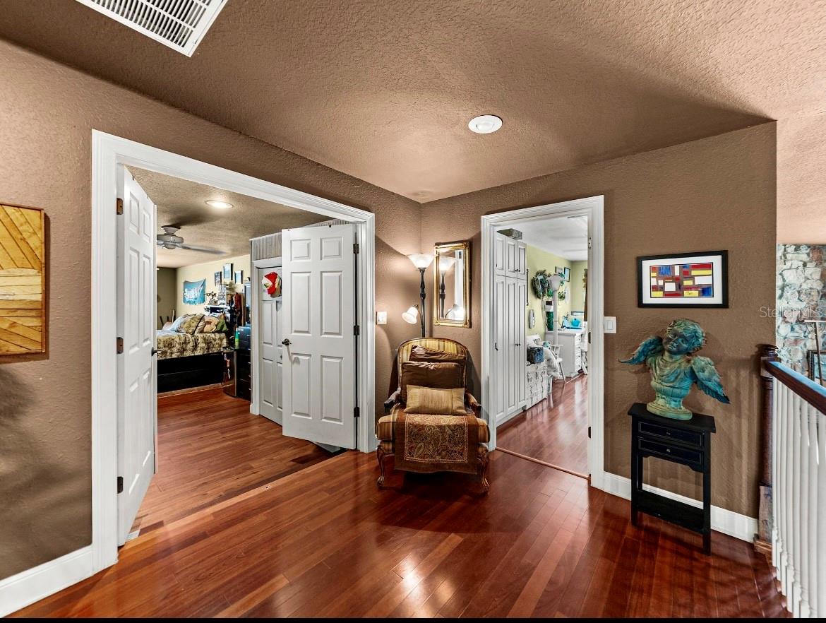 HOWEY W J LAND STARR LAKE - Residential
