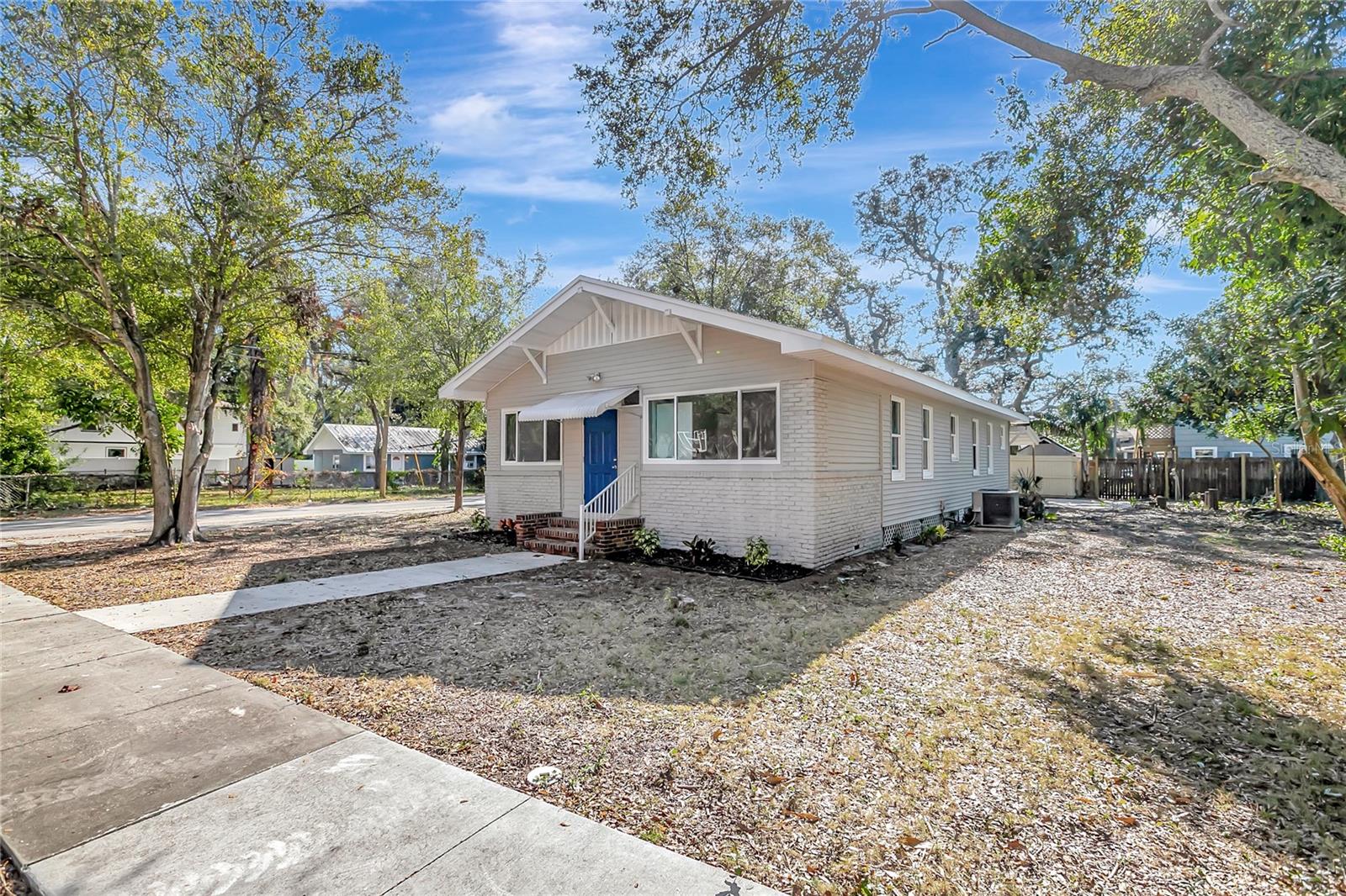 HIGHLAND PARK - Residential