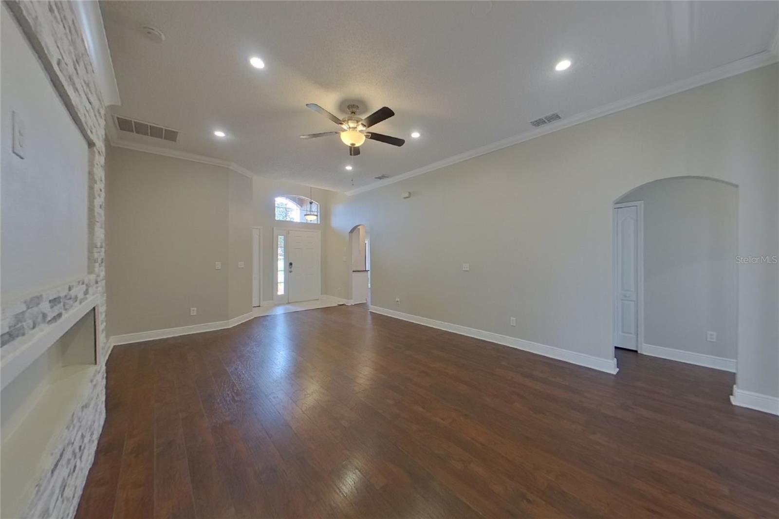 MISSION PARK PH I SUB - Residential Lease