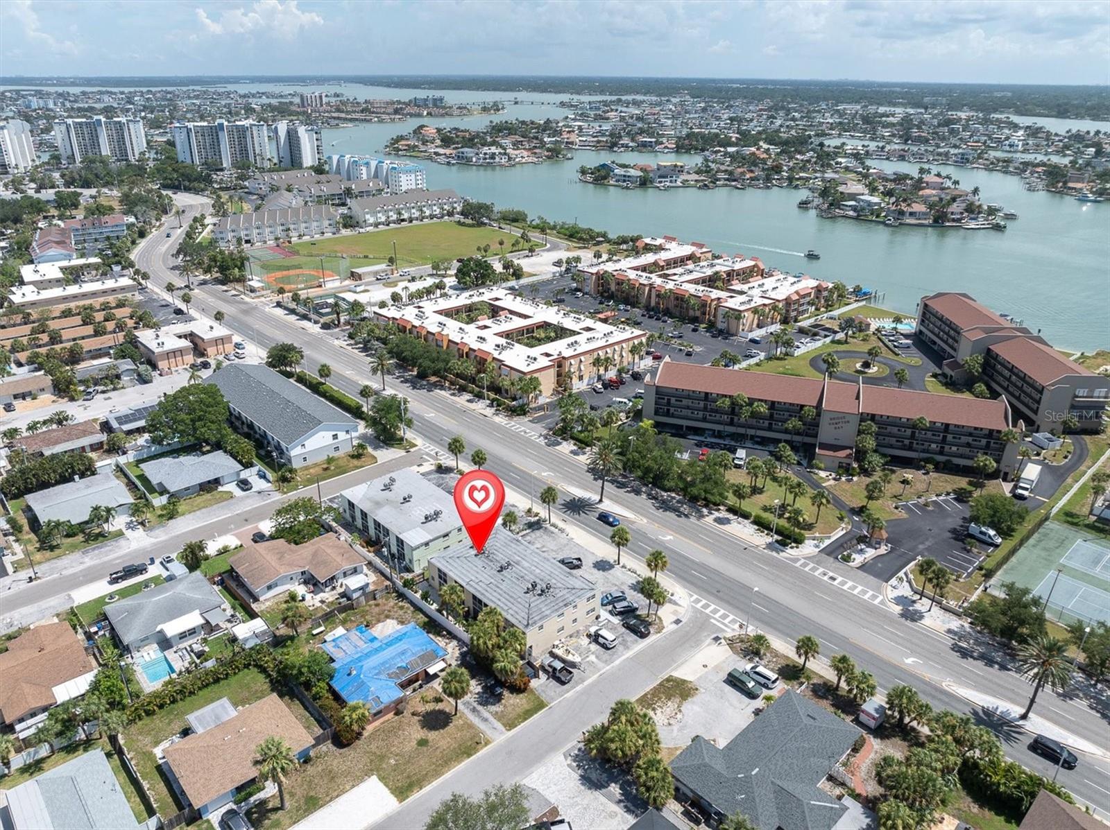 NORWOOD THE CONDO - Residential