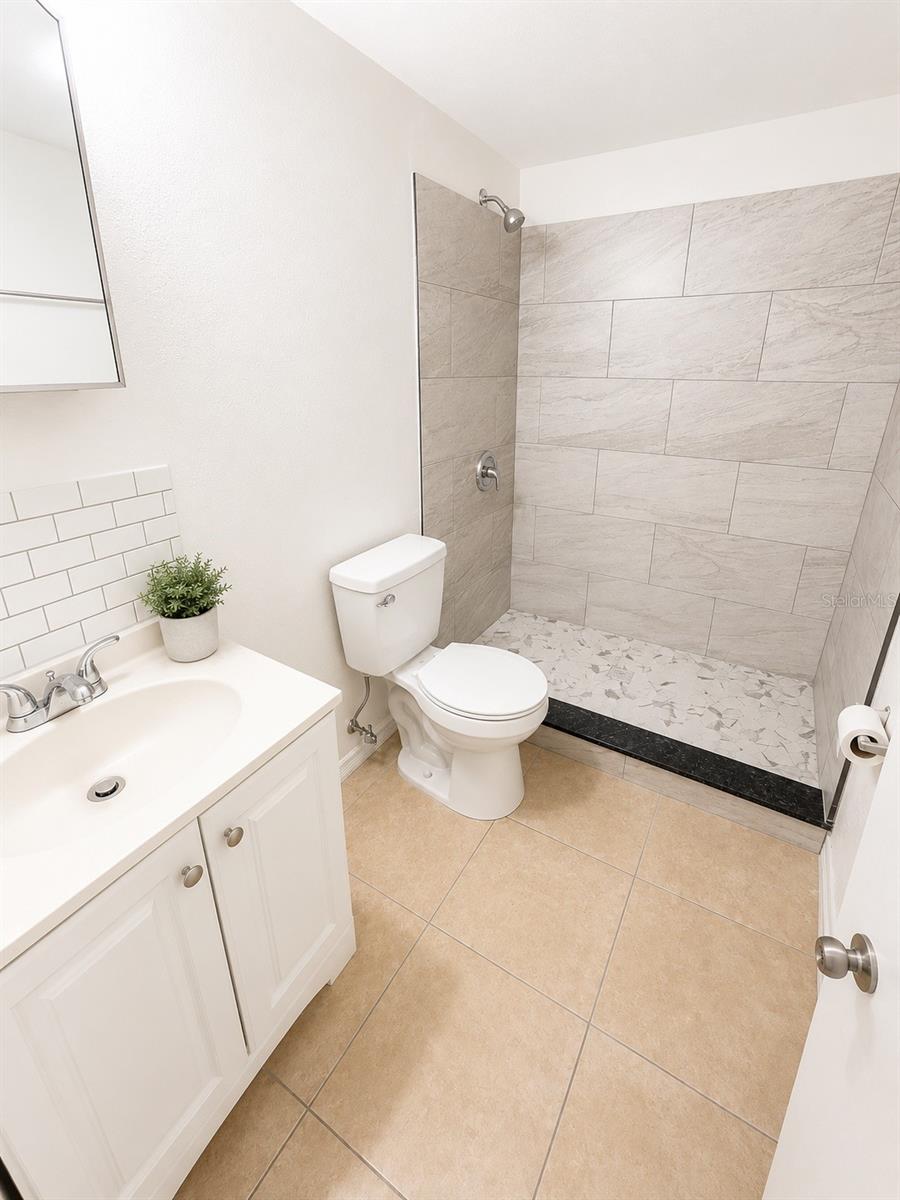 CATALINA ISLES CONDO - Residential