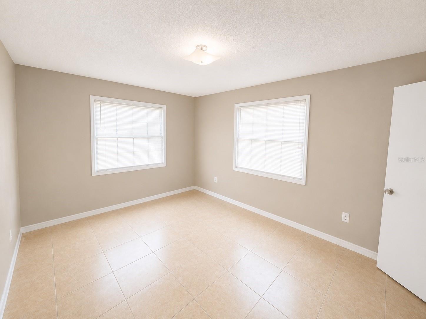 CATALINA ISLES CONDO - Residential
